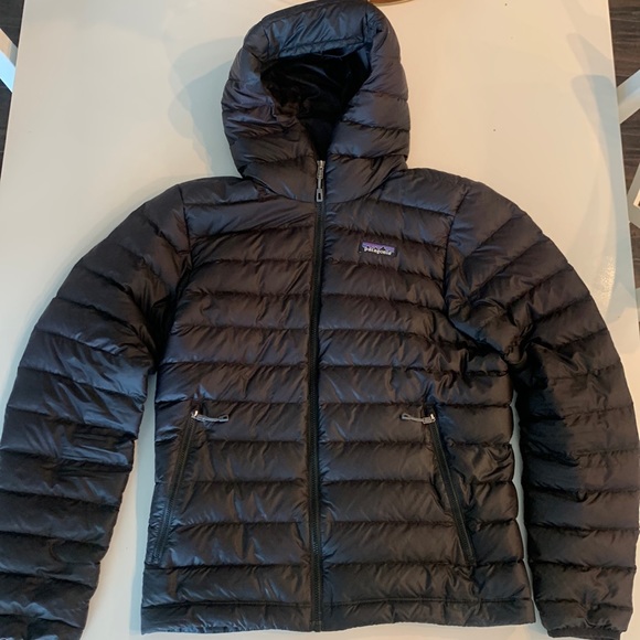 Patagonia Jackets & Blazers - Patagonia down sweater hoody puffer coat-black-size XS mens/Small women’s coat